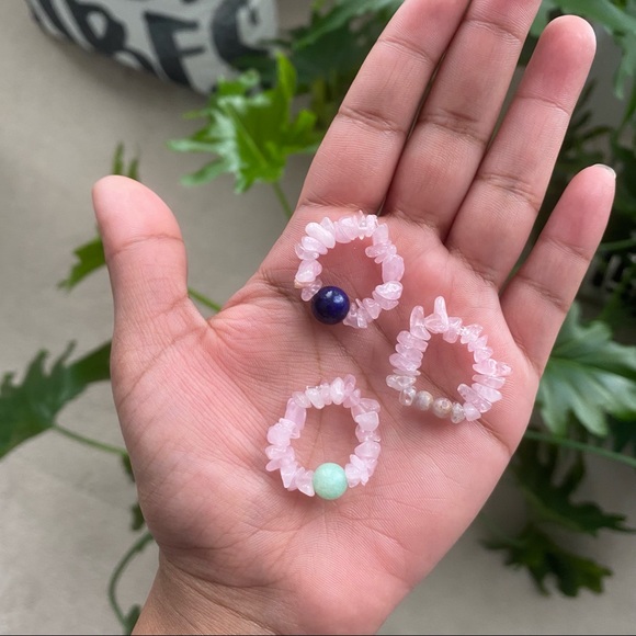 Rose Quartz with Kunzite 🌿 - Picture 1 of 1